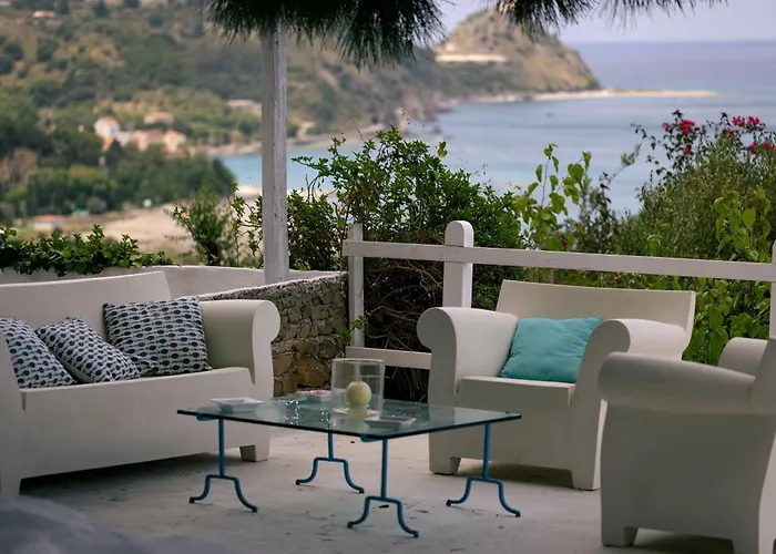 La Casa del Nespolo - Exclusive Country Suites - Seaview Pool&Self Check-in Capo dʼOrlando
